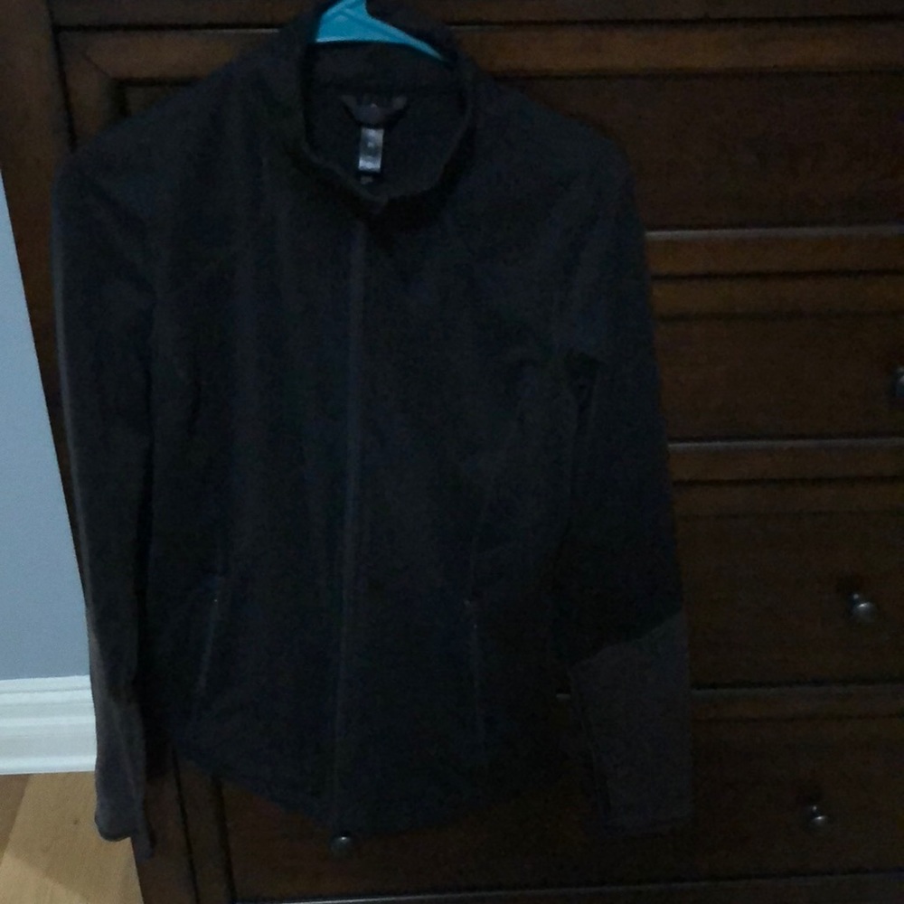 EUC Core 10 Womens large black zip up workout jacket